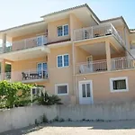 Apartment In With Sea View, Balcony, Air Conditioning, Wifi