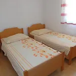 In With Sea View, Balcony, Air Conditioning, Wifi