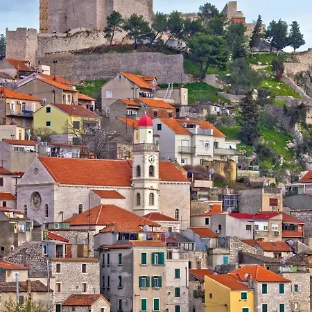 In With Sea View, Balcony, Air Conditioning, Wifi Grebaštica