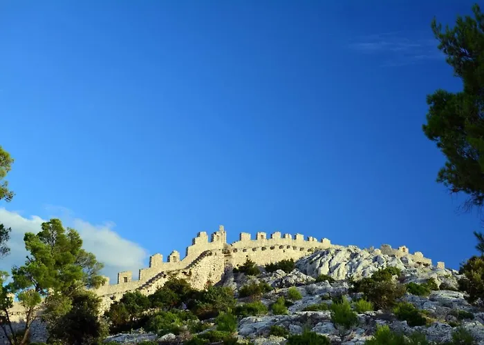 Apartman In With Sea View, Balcony, Air Conditioning, Wifi *